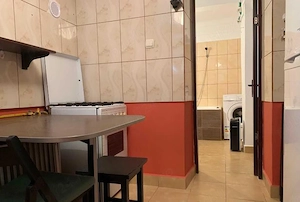 universitate bratianu demisol