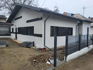 Pucioasa- ofer spre inchiriere casa 