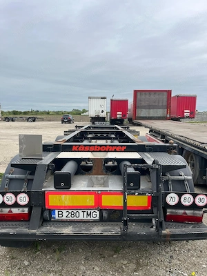 Vând 2 semiremorci multicontainer ADR Kassbohrer   2017 & 2018 - imagine 3