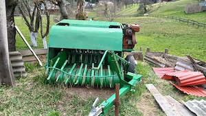 Vând balotieră cu motor - imagine 3