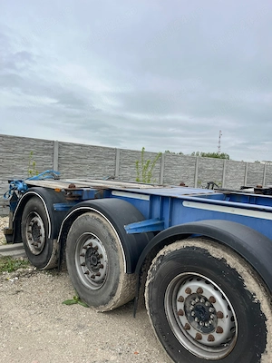 Se vinde! Semiremorcă Multicontainer ADR marca BURG an 2001 - imagine 3