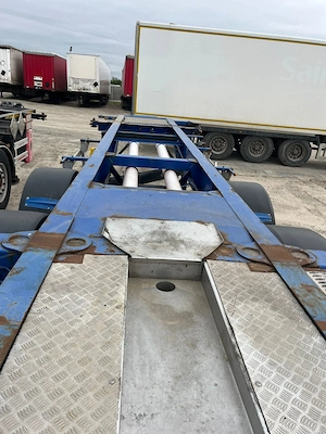 Se vinde! Semiremorcă Multicontainer ADR marca BURG an 2001 - imagine 5