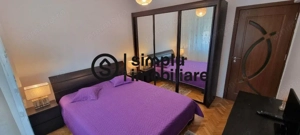 2 decomandate ultracentral, etaj 2, centrala - 450 Euro