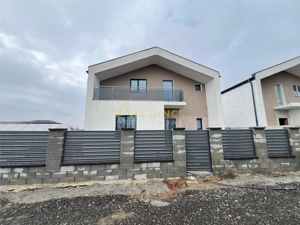 Casa Individuala P+M - 4 camere - Pompa de Caldura-Panouri Solare - imagine 4