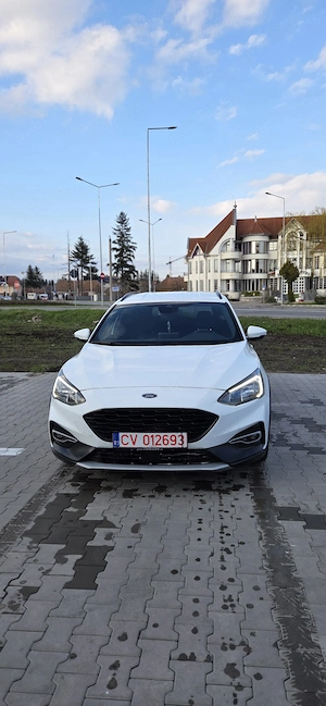 Ford Focus Active - imagine 3