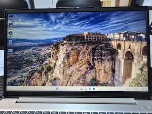 Laptop Lenovo IdeaPad 3 15" | Intel i3 Gen 11 | SSD 256GB | Arată Impecabil - imagine 2