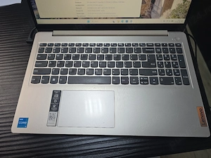 Laptop Lenovo IdeaPad 3 15" | Intel i3 Gen 11 | SSD 256GB | Arată Impecabil - imagine 4