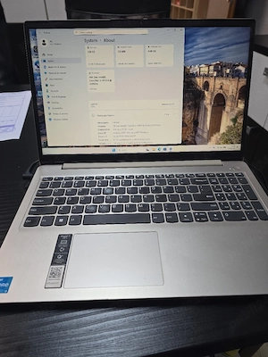 Laptop Lenovo IdeaPad 3 15" | Intel i3 Gen 11 | SSD 256GB | Arată Impecabil - imagine 3