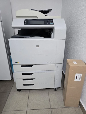 Copiator second hand HP Laserjet CM6040 MFP color