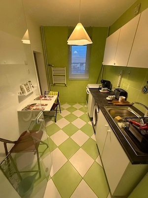 Apartament 2 camere renovat, mobilat complet, 5 min metrou 1 Decembrie 1918 - imagine 2