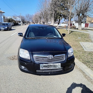 Vand Toyota Avensis