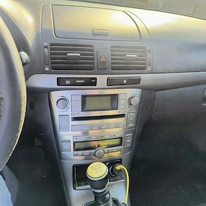 Vand Toyota Avensis - imagine 5