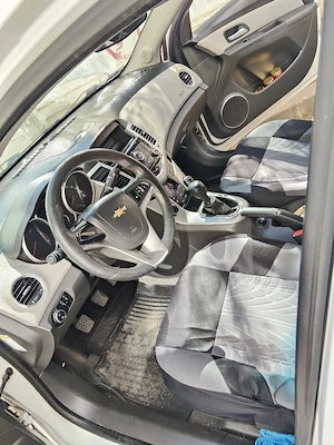 vand chevrolet cruze  - imagine 4