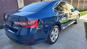 Vand Skoda Superb an 2018 - imagine 4