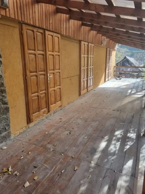 Cabana de vanzare, complet mobilată, ideală pentru relaxare sau investiție - imagine 3