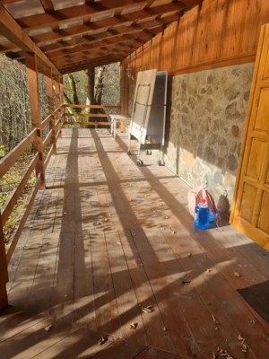 Cabana de vanzare, complet mobilată, ideală pentru relaxare sau investiție - imagine 4