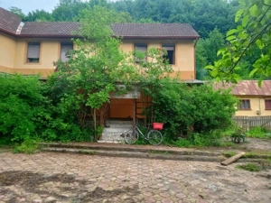 Cabana de vanzare, complet mobilată, ideală pentru relaxare sau investiție - imagine 2