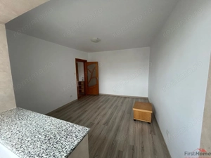 Apartament cu 2 camere de vanzare, zona Sud - imagine 7