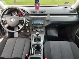 Vând Volkswagen Passat 1.6 FSI, benzina - imagine 9