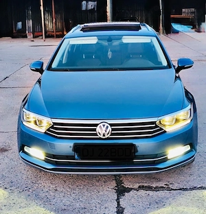 VW Passat 1.6tdi DSG,Panoramic,Navi,Led,Piele - imagine 3