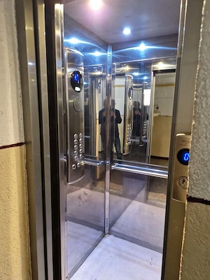 Apartament 2 camere decomandat, Str. Isaccei Bl Pelican, Proprietar Liber - imagine 8