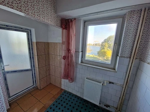 Apartament 2 camere decomandat, Str. Isaccei Bl Pelican, Proprietar Liber - imagine 5