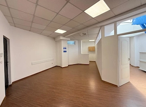 Inchiriez birou SAD , etaj 1 cu lift, parcare - imagine 2