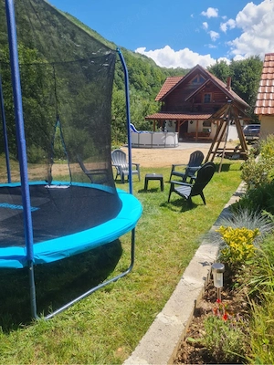 Cabană de închiriat 