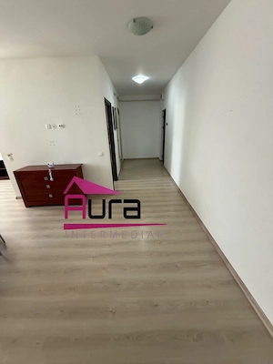 Inchiriez apartament 2 camere zona e3 - imagine 3