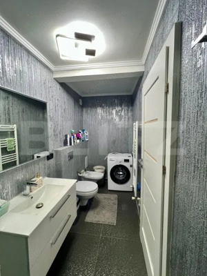 Apartament cu 3 camere, 70 mp, zona Centrala - imagine 14