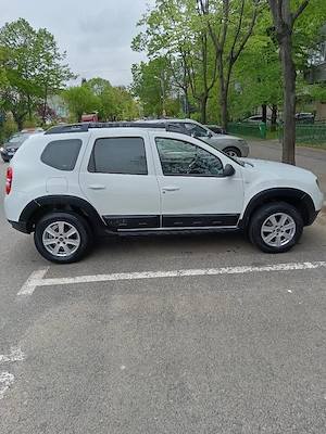 vând Dacia Duster  - imagine 2