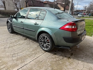 Renault Megane 2005 1.6 benzină - imagine 3