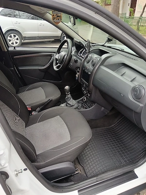 vând Dacia Duster  - imagine 4