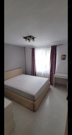 Gorjului, apartament 3 camere . Loc parcare - imagine 2