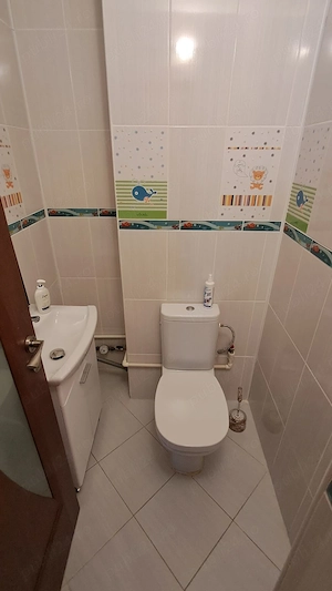 Apartament cu 3 camere decomandat, Micro 17, etaj 2 4 - imagine 9