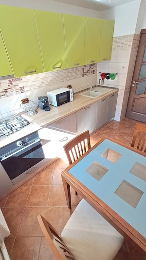 Apartament cu 3 camere decomandat, Micro 17, etaj 2 4 - imagine 6