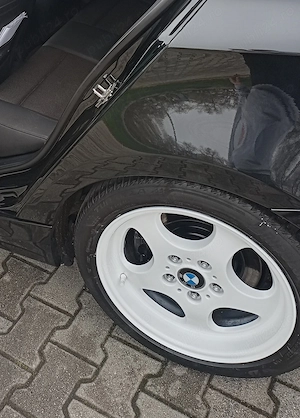 Vând Bmw e87, 118d ,143cp - imagine 4