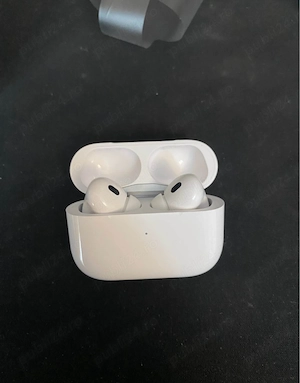  AirPods Pro 2 noi