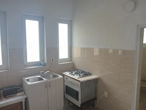 Închiriez Apartament la Parter_ Zonă Liniștită 