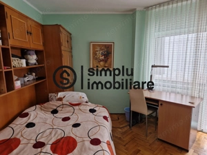 Garsoniera decomandata-1 Mai - imagine 4