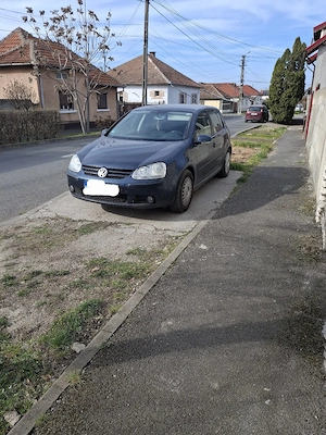Golf 5   1.4 benzina