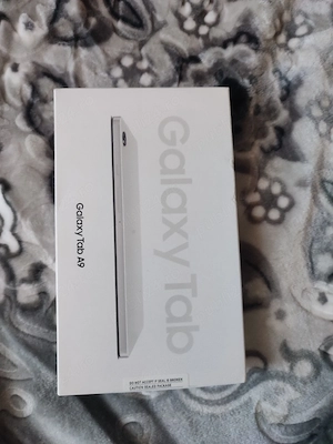Tabletă Samsung Galaxy Tab A9 128GB - stare excelentă 