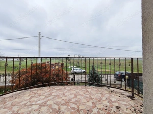 Casa cu 4 camere cu garaj si curte de 500 mp in Nojorid - imagine 14