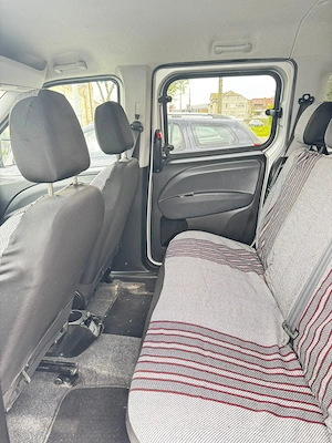 Vand Fiat Doblo - imagine 4