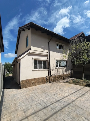 Vand 1 2 duplex in Șag 