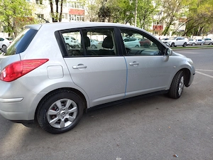 Nissan Tiida 2009 benzina 1.6 - imagine 9