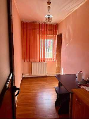 garsonera de inchiriat - imagine 3