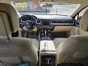 Vand VW Touareg 3.0 - imagine 3