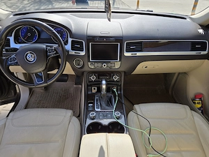 Vand VW Touareg 3.0 - imagine 4