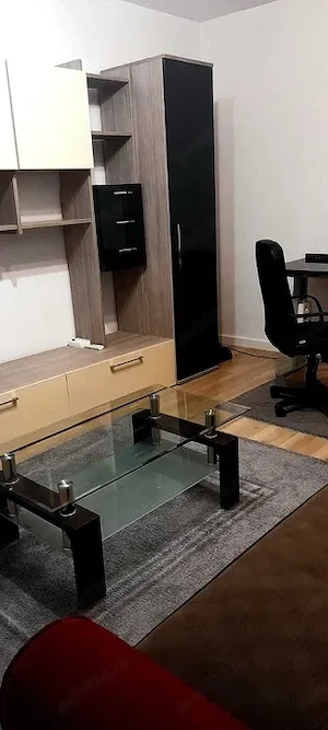 Plaza, Parcul Liniei, apartament 2 camere decomandat  - imagine 2
